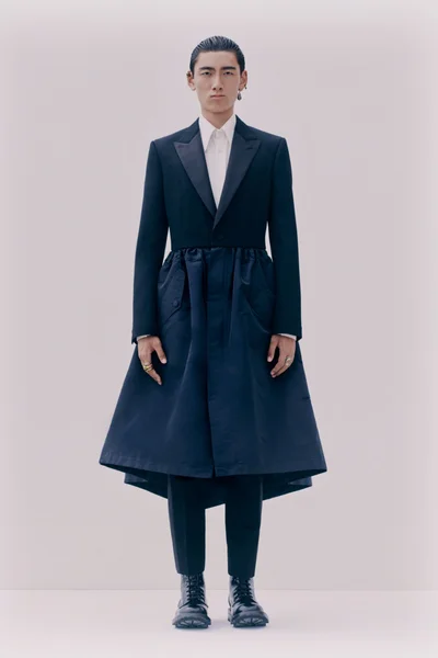 Look 25